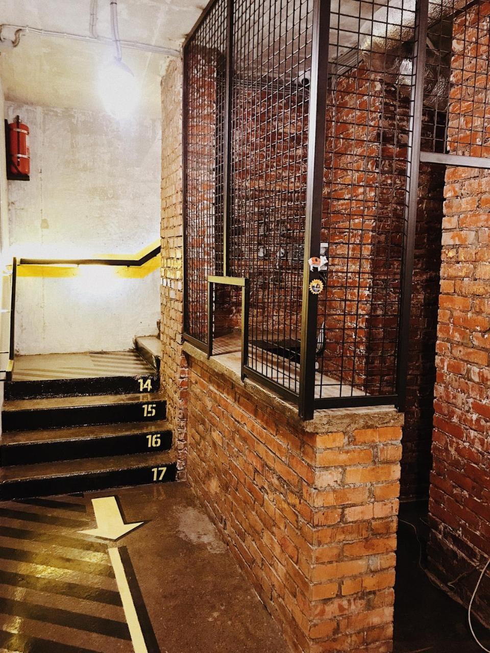 Hostel Alcatraz Kiev Eksteriør bilde